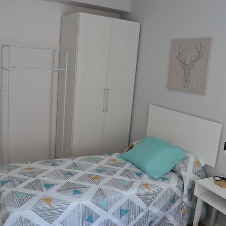 Inmoinsuas Yoana Home Sarria Extérieur photo
